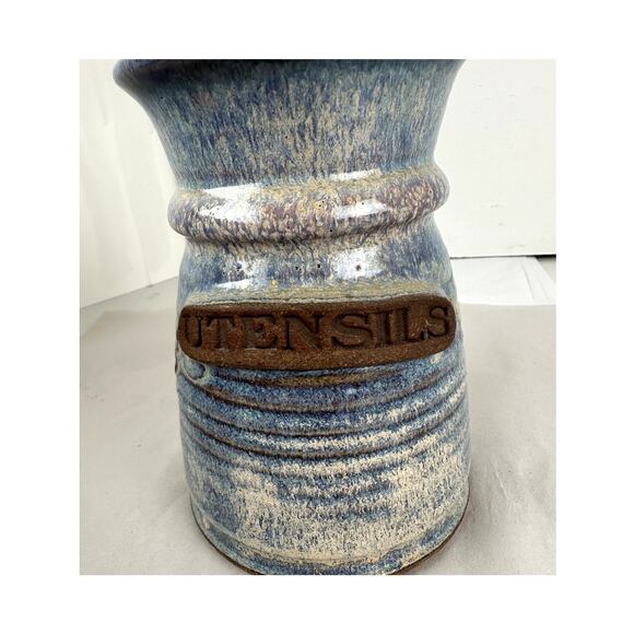 Crock Utensils Pottery Red Duck Gray Browns Sedona Arizona Glazed Signed - Picture 2 of 9